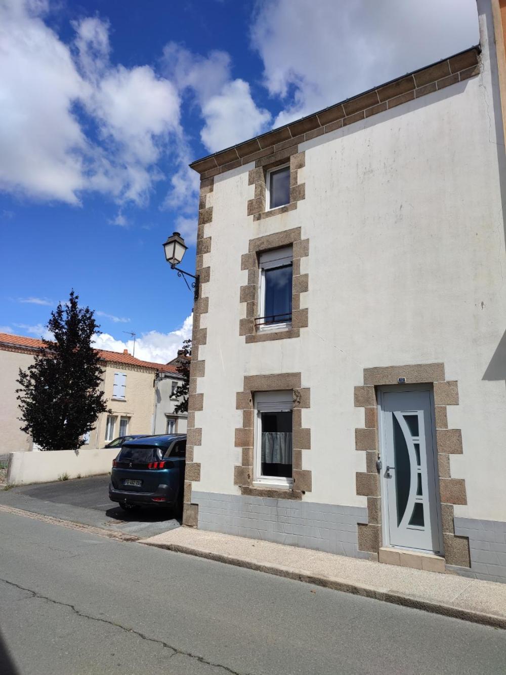 Logis Des Chouans Apartment Les Landes-Genusson Екстериор снимка