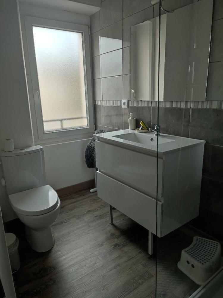 Logis Des Chouans Apartment Les Landes-Genusson Екстериор снимка
