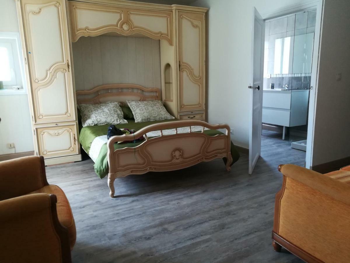 Logis Des Chouans Apartment Les Landes-Genusson Екстериор снимка