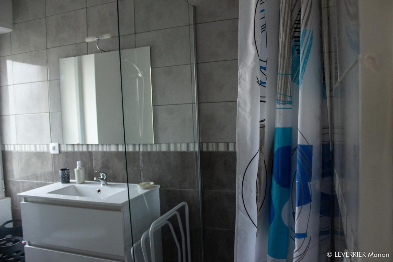 Logis Des Chouans Apartment Les Landes-Genusson Екстериор снимка